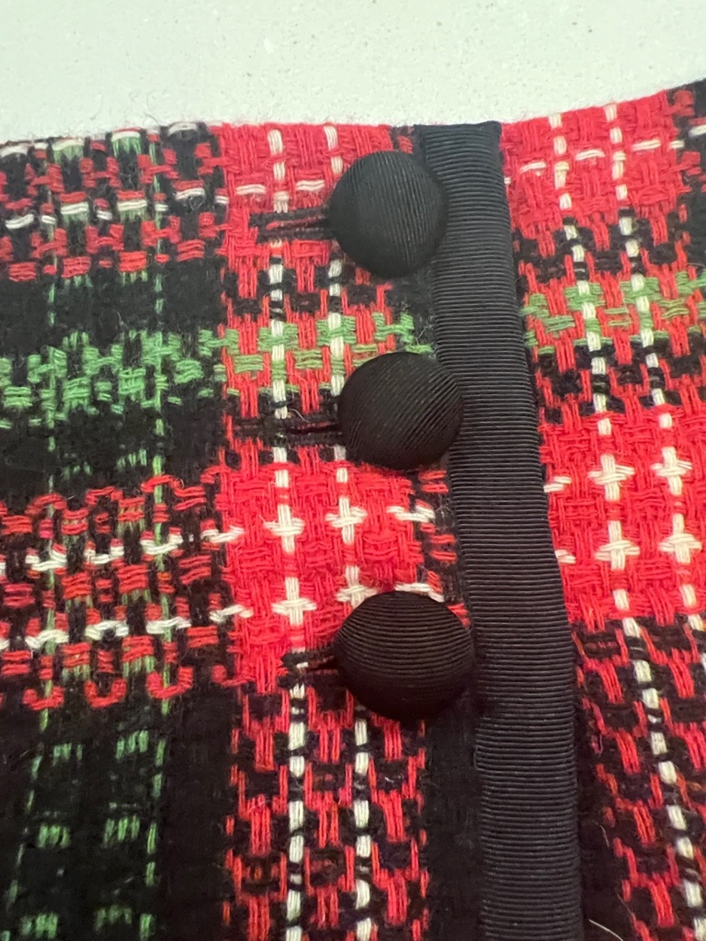 Vineyard Vines Red and Green Plaid Mini Skirt with Black Trim - Picture 3 of 5